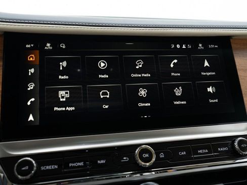 New 2026 Bentley Flying Spur Azure image 40