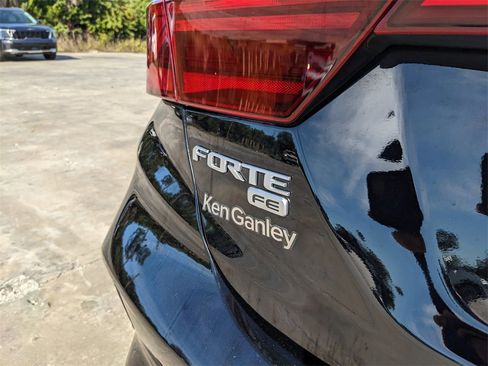Certified 2024 Kia Forte LX image 13