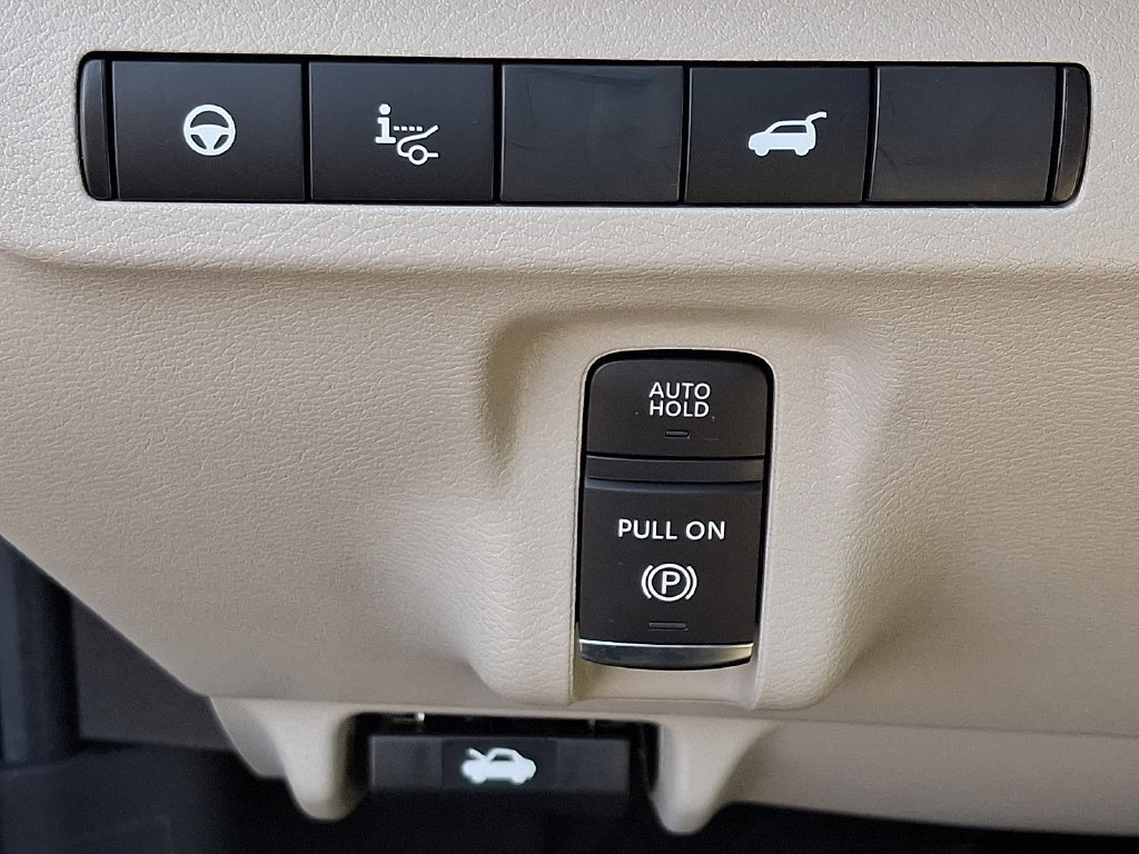 Certified 2026 Nissan Murano Platinum w/ Technology Package AWD/4WD image 26