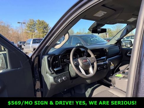 New 2026 GMC Sierra 1500 Elevation image 13