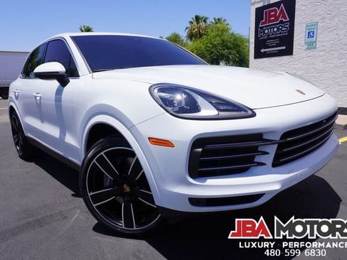 Used 2023 Porsche Cayenne AWD/4WD image 21
