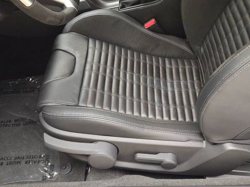 Used 2013 Ford Mustang Shelby GT500 RWD image 33