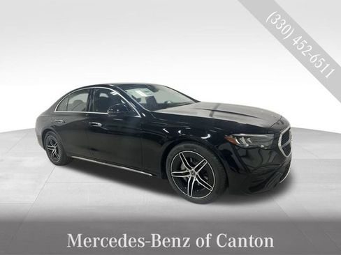 New 2026 Mercedes-Benz E 350 4MATIC Sedan image 1
