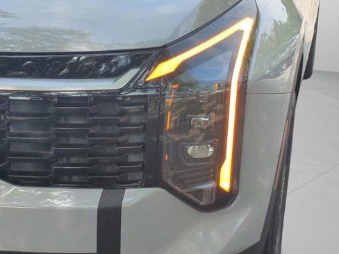 New 2026 Kia Sportage EX image 10