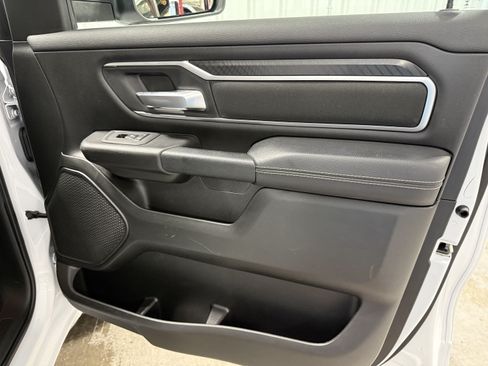 Used 2025 RAM 1500 Big Horn AWD/4WD image 8