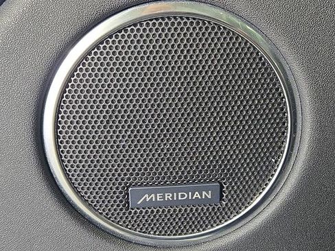 Used 2024 Land Rover Discovery Sport S image 27