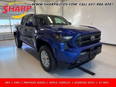 New 2025 Toyota Tacoma SR5