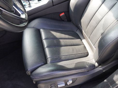 Used 2022 BMW X6 xDrive40i w/ Premium Package image 10