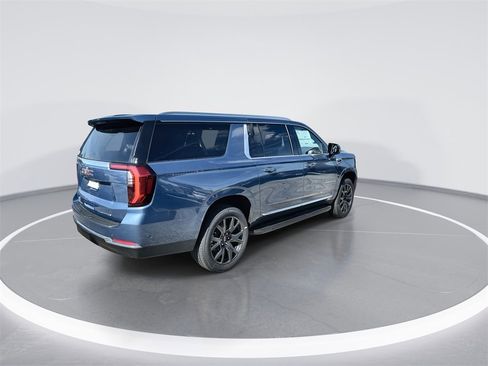 New 2026 GMC Yukon XL Elevation w/ LPO, Floor Liner Package image 8