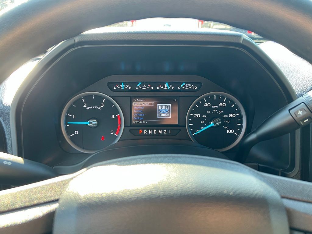 Used 2019 Ford F250 XLT w/ XLT Premium Package AWD/4WD image 38
