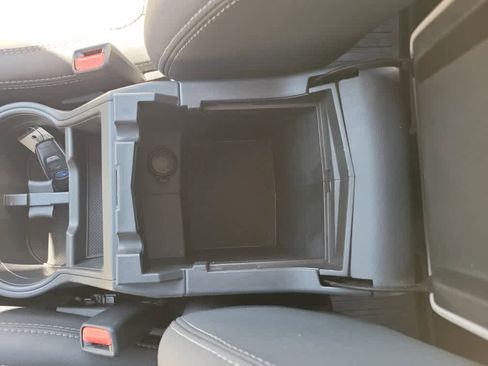 Used 2019 Subaru Forester Premium image 20