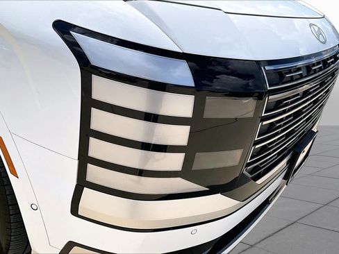 Certified 2026 Hyundai Palisade Calligraphy AWD/4WD image 27