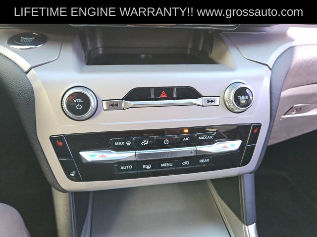 Used 2023 Ford Explorer XLT w/ Equipment Group 202A AWD/4WD image 25