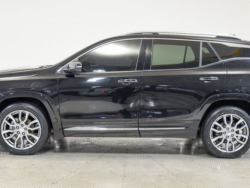 Used 2022 GMC Terrain Denali image 8