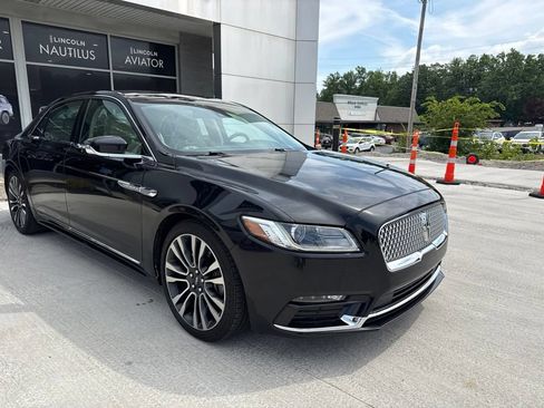 Used 2019 Lincoln Continental Select w/ Continental Climate Package AWD/4WD image 24