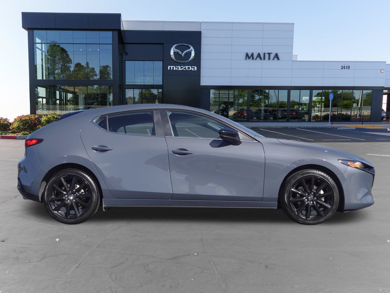 Used 2026 MAZDA MAZDA3 Carbon AWD/4WD image 2