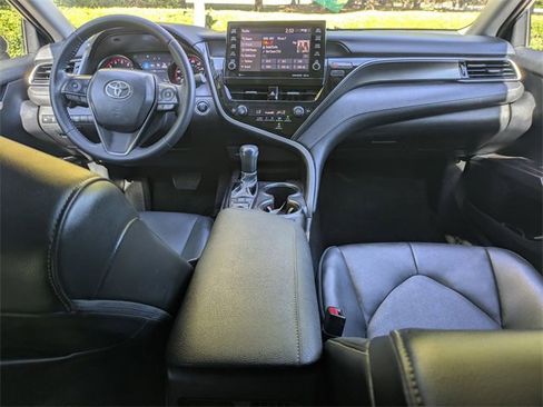Used 2022 Toyota Camry XSE w/ Carpet Mat Package (TMS) image 24