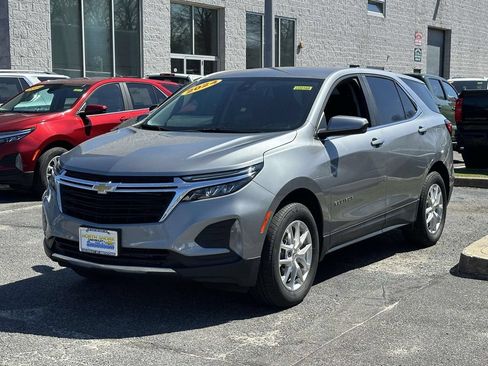Used 2024 Chevrolet Equinox LT AWD/4WD image 1