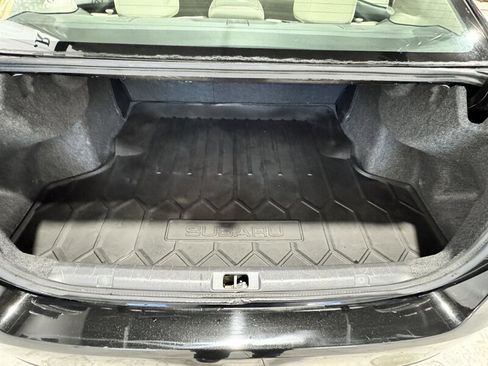 Used 2019 Subaru Impreza 2.0i image 8