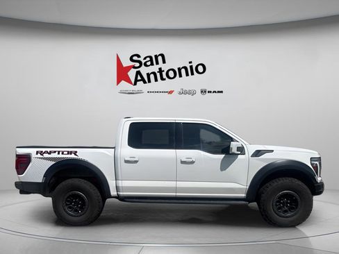 Used 2025 Ford F150 Raptor AWD/4WD image 27
