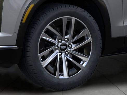 New 2026 Cadillac Vistiq Luxury w/ LPO, Floor Liner Package image 9