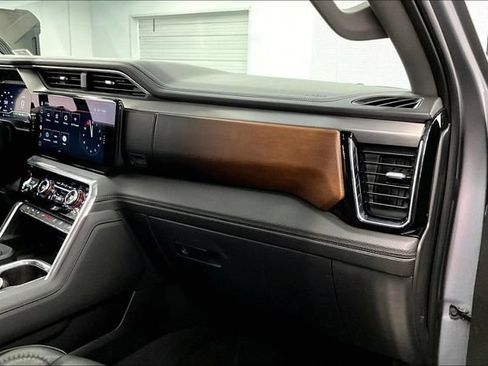 Used 2023 GMC Sierra 1500 Denali w/ Denali Reserve Package AWD/4WD image 20