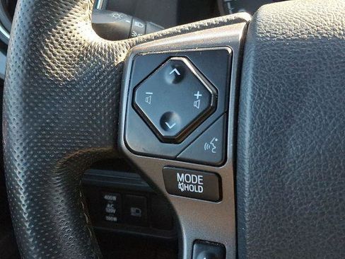 Certified 2018 Toyota Tacoma TRD Sport image 20