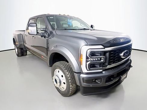 New 2026 Ford F450 Platinum w/ FX4 Off-Road Package image 1