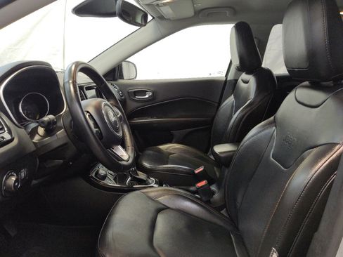 Used 2019 Jeep Compass Limited image 17