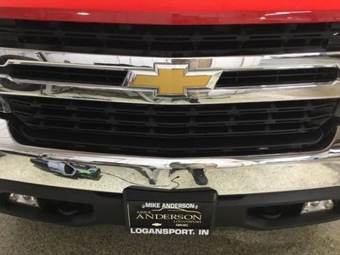 Used 2022 Chevrolet Silverado 1500 LT w/ Z71 Off-Road Package image 30