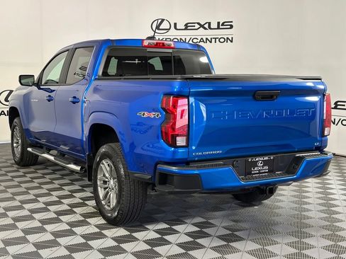 Used 2024 Chevrolet Colorado LT w/ LT Convenience Package AWD/4WD image 7