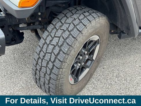Used 2019 Jeep Wrangler Unlimited Rubicon w/ Dual Top Group AWD/4WD image 40