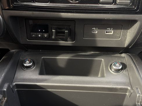 Used 2021 Nissan Titan PRO-4X w/ Pro-4x Convenience Package image 54