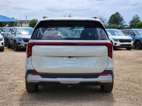 New 2026 Kia Carnival EX image 6