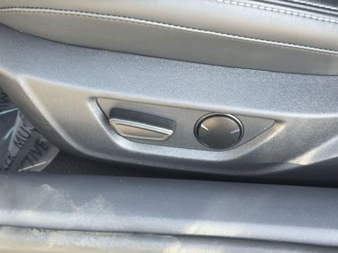 Used 2024 Ford Mustang GT Premium image 25