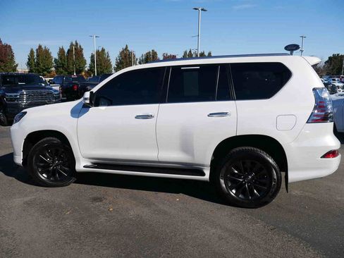 Used 2023 Lexus GX 460 Premium image 20