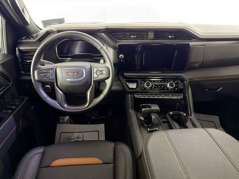 Used 2025 GMC Sierra 1500 AT4 w/ AT4 Premium Package image 22