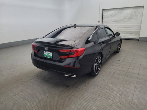 Used 2018 Honda Accord Sport image 9