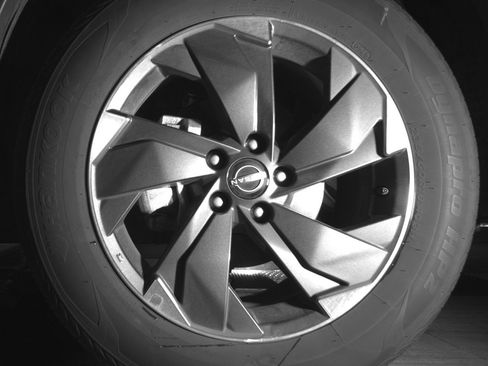 Used 2025 Nissan Rogue SV image 12