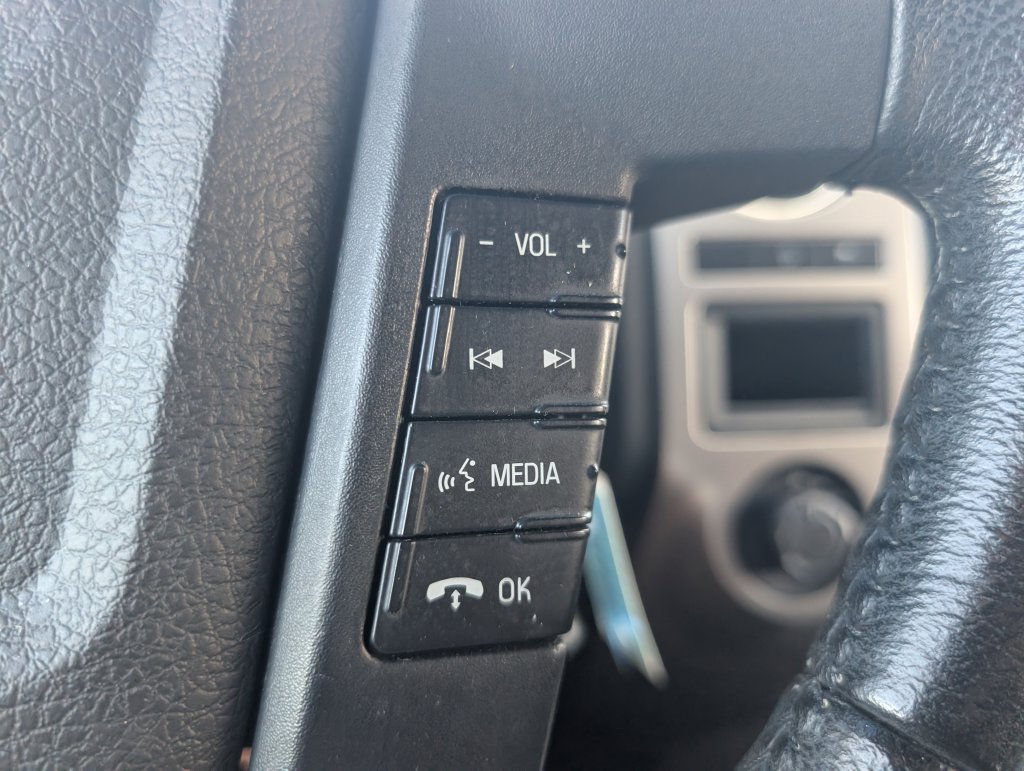 Used 2017 Ford Expedition XLT AWD/4WD image 17