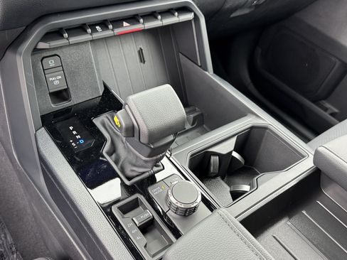 New 2026 Toyota Tundra SR5 AWD/4WD image 19