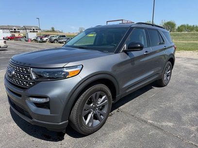 Used 2024 Ford Explorer XLT w/ Equipment Group 202A