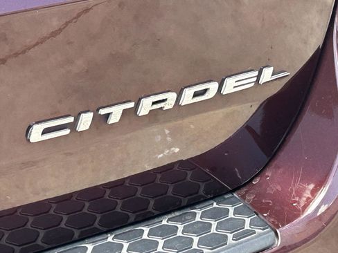 Used 2012 Dodge Durango Citadel w/ Trailer Tow Group IV AWD/4WD image 10