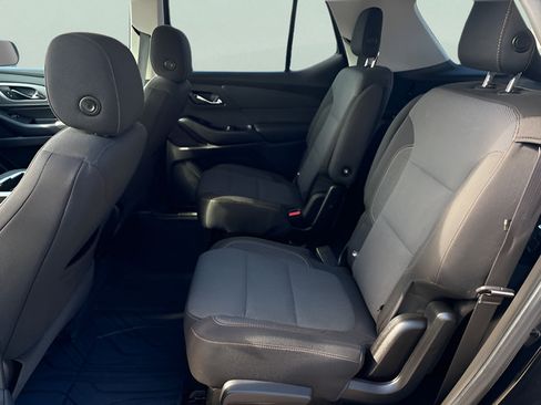Used 2018 Chevrolet Traverse LT AWD/4WD image 30