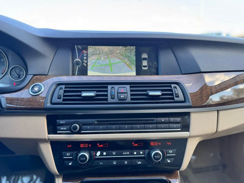 Used 2011 BMW 535i 535i image 16