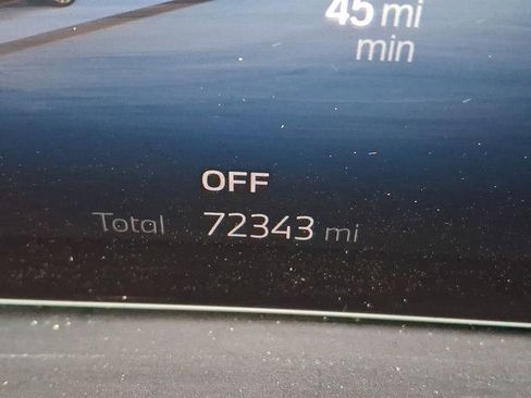 Used 2022 BMW iX xDrive50 w/ Premium Package image 14