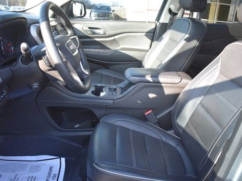 Used 2023 GMC Acadia Denali w/ Denali Ultimate Package image 15