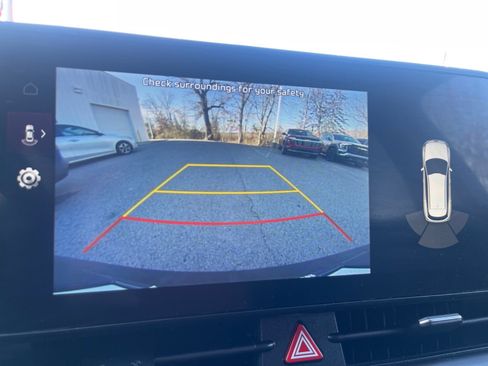 Used 2023 Kia Sportage EX image 13