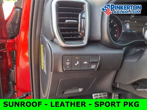 Used 2022 Kia Sportage SX image 18