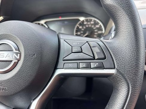 Used 2024 Nissan Altima 2.5 SV FWD image 19